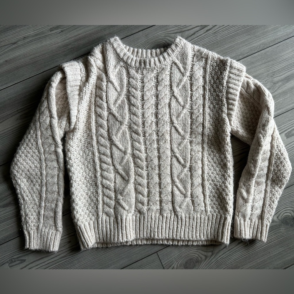 Blu Pepper Cream Cable Knit Sweater